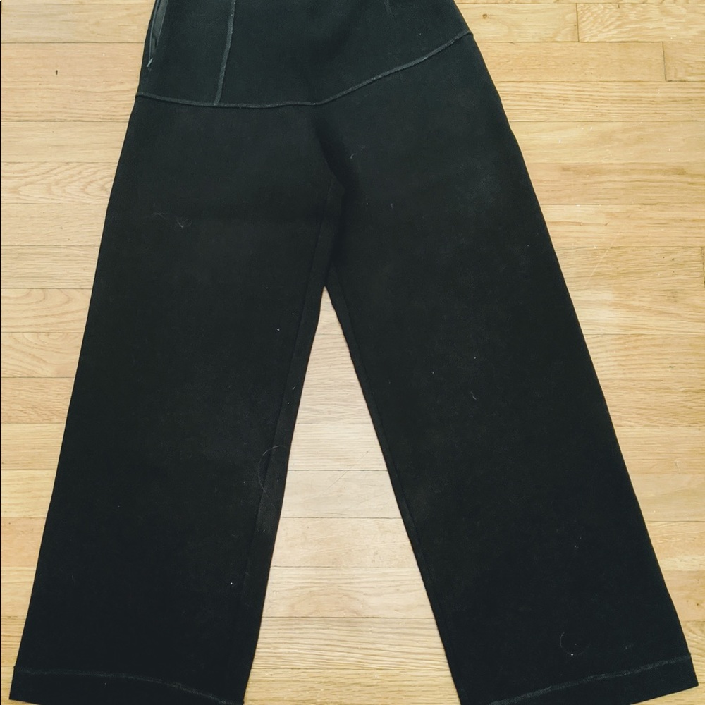 Sonja Marohn dark brown pants.